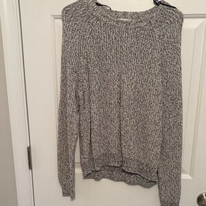 H&M Women's Black and White Knit Sweater